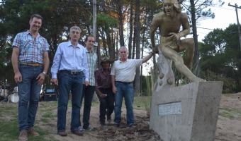 Inauguraron el Monumento al Pueblo Querand en Mar de las Pampas